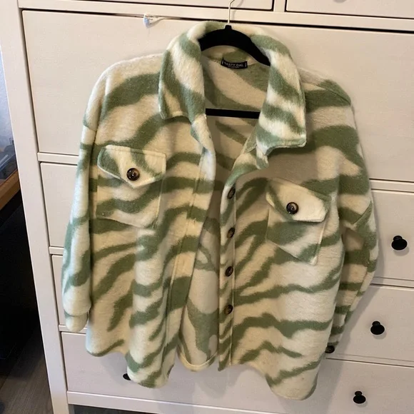 Zebra shacket - Picture 1 of 2